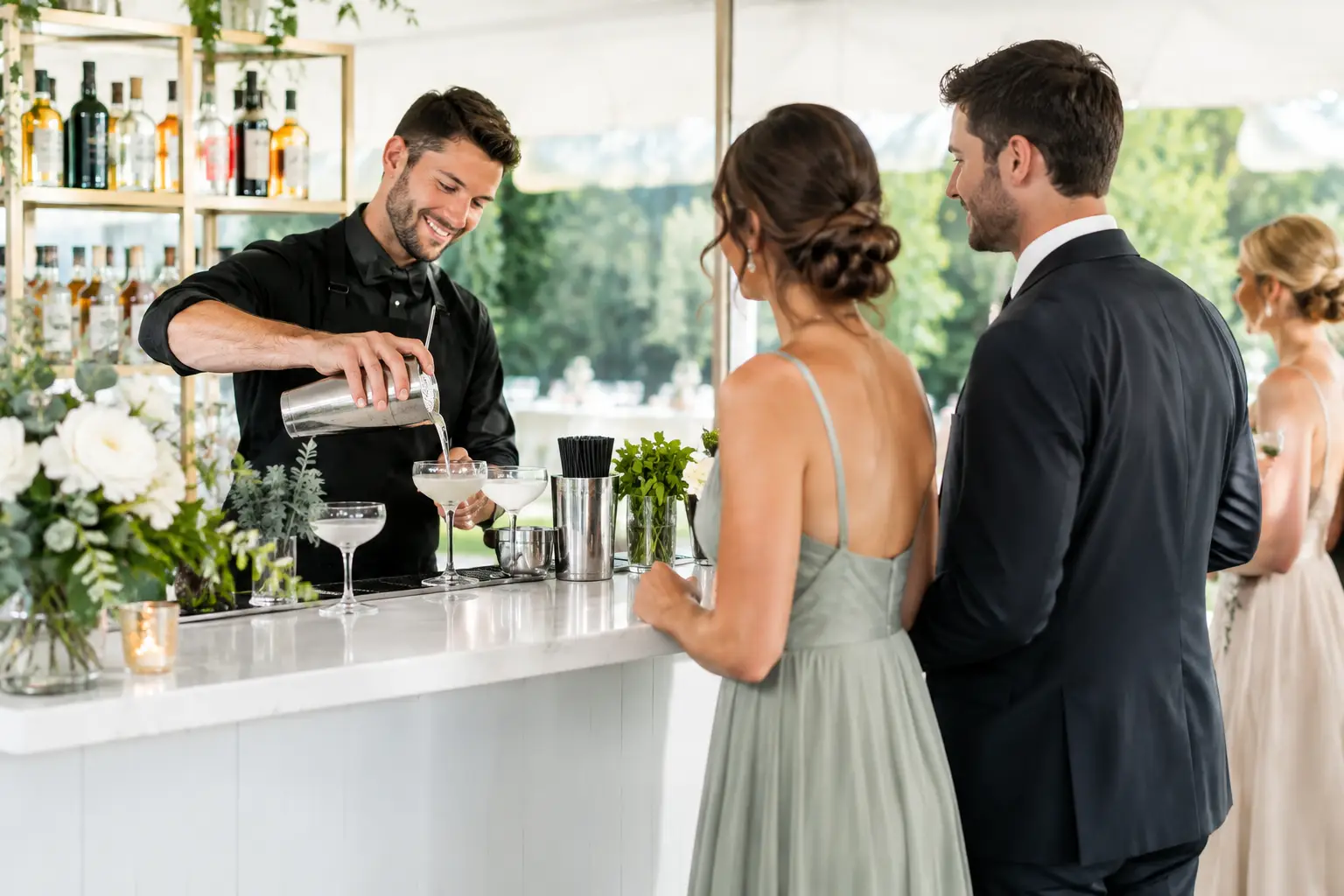 Wedding Bar Hire That Keeps Service Flowing